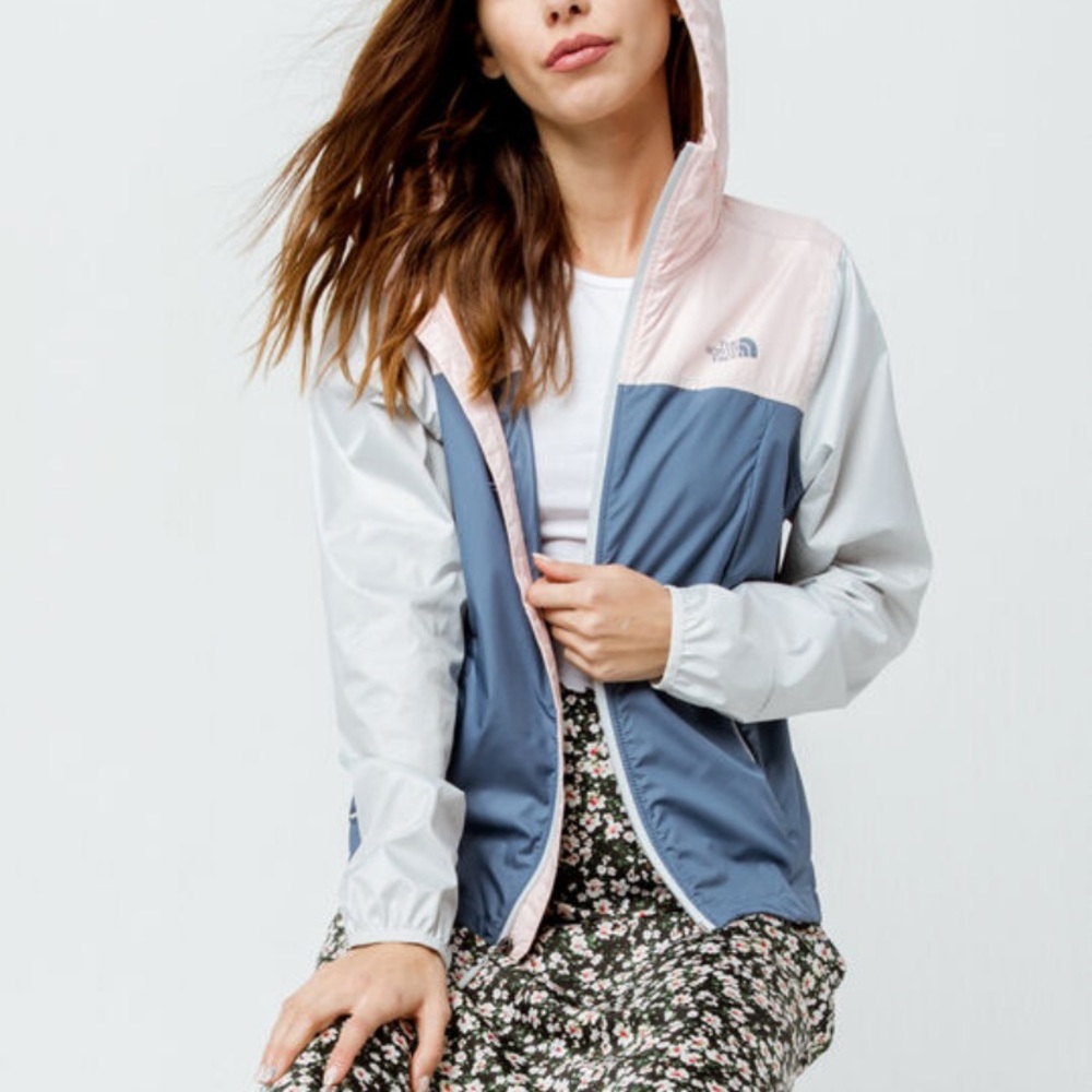 THE NORTH FACE WINDBREAKER WITH HOODIE PINK/NAVY MEDIUM SIZE
